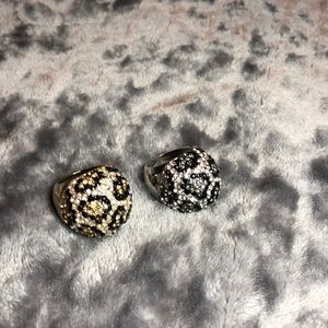 Leopard statement rings